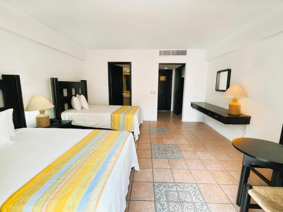 Hotel Delfin Puerto Vallarta Luaran gambar
