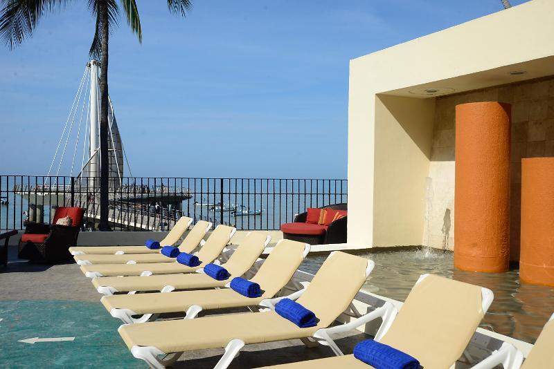 Hotel Delfin Puerto Vallarta Luaran gambar